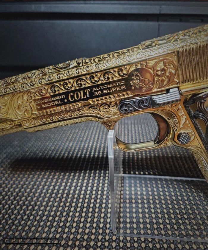 Colt .38 SUPER 1911 FULLY ENGRAVED 24K GOLD/BLACK NICKEL CUSTOM GRIPS - Image 3