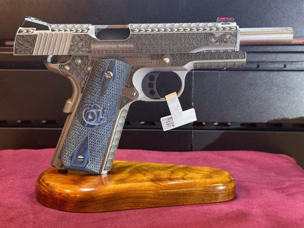 Colt 1911 Competition SS - Fully Engraved Fishscale - Image 11