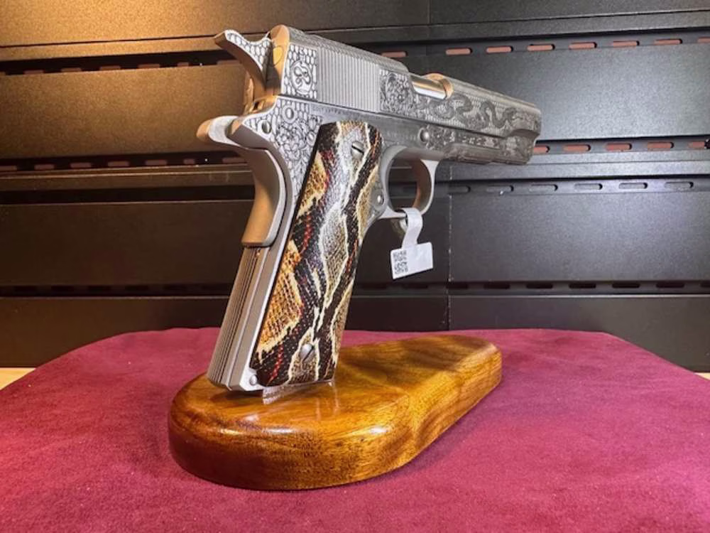 Colt 1911 Series 70 SS - Fully Engraved Snake - Image 16